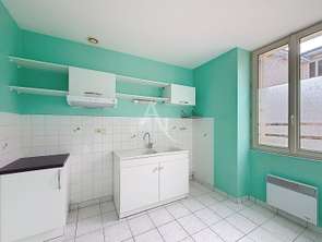 Location Appartement T1Longué-Jumelles