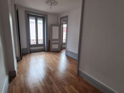 Location appartement 5 pièces Location appartement 5 pièces