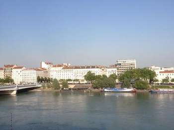 Location Appartement 3 piècesLyon 2e