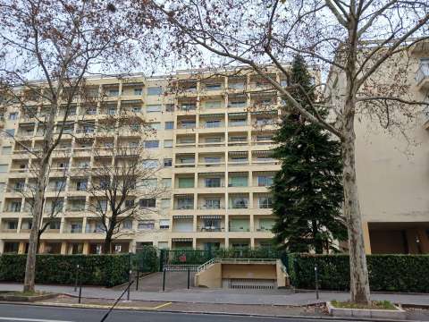 Location appartement 1 pièce Lyon 8e 69