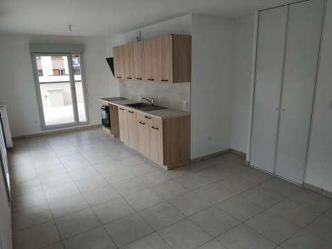 Location appartement 3 pièces Lyon 8e 69