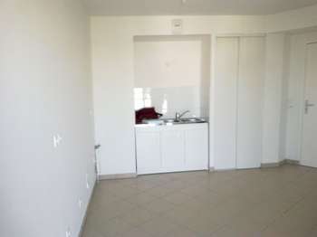 Location Appartement 3 piècesLyon 8e