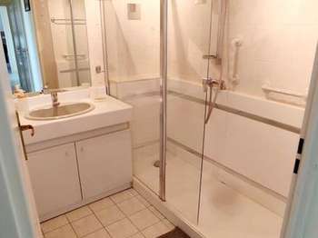 Location Appartement 3 piècesLyon 8e