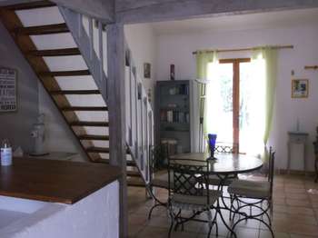 Location Appartement 2 piècesMaillane