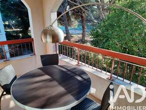 Location Appartement 3 piècesMandelieu-la-Napoule