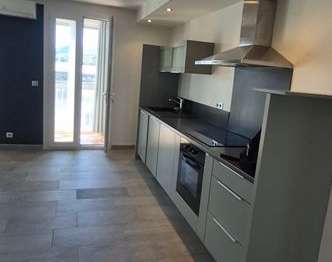 Location Appartement 3 piècesMarseille 10e