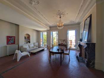 Location Appartement 6 pièces +Marseille 1er
