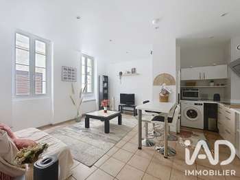 Location Appartement 3 piècesMarseille 2e