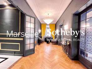 Location Appartement 6 pièces +Marseille 8e