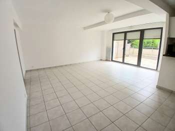 Location Appartement 3 piècesMayenne