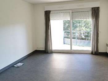 Location Appartement 3 piècesMelesse