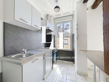 Location Appartement 5 piècesMeslay-du-Maine