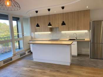 Location Appartement 5 piècesMeudon