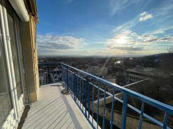 Location Appartement 4 piècesMézy-sur-Seine
