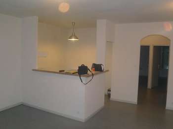 Location Appartement 3 piècesMoirans