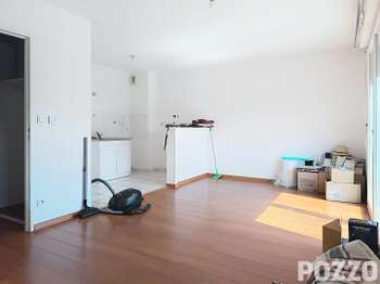 Location Appartement 2 piècesMondeville