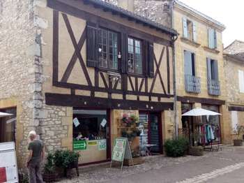 Location Appartement 4 piècesMonpazier