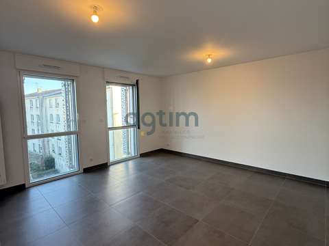 Location Studio 1 pièce Montaigu 85