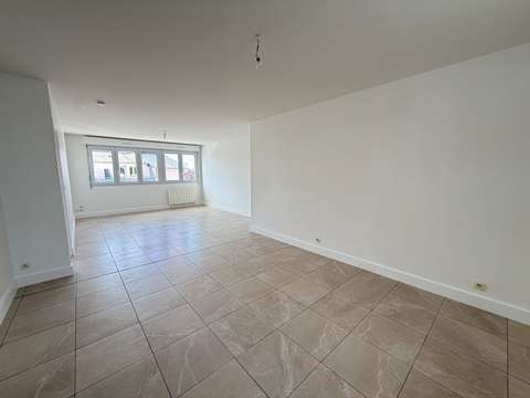 Location appartement 2 pièces Montfort-sur-Meu 35