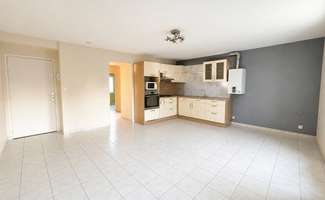 Photo Location appartement Montfort-sur-Meu