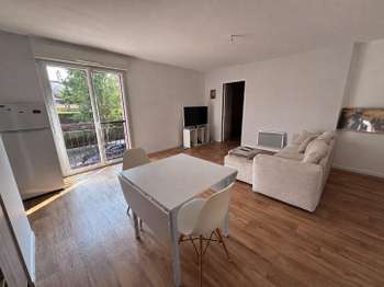 Photo Location appartement Montfort-sur-Meu
