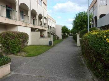 Location Appartement 3 piècesMontigny-le-Bretonneux