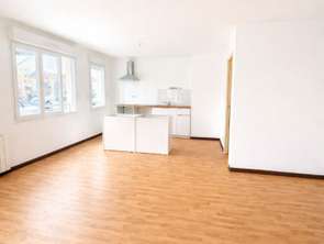 Location Appartement 3 piècesMontreuil-sur-Ille
