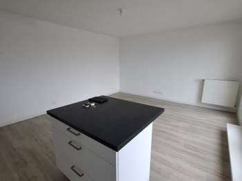 Location Appartement 3 piècesMordelles
