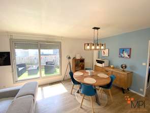 Location Appartement 3 piècesMordelles