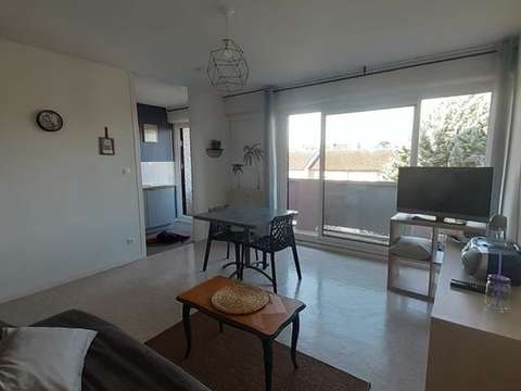 Location appartement 1 pièce Moulins 03