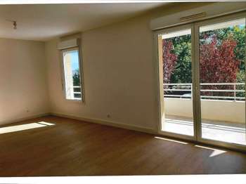 Location Appartement 3 piècesMûrs-Erigné