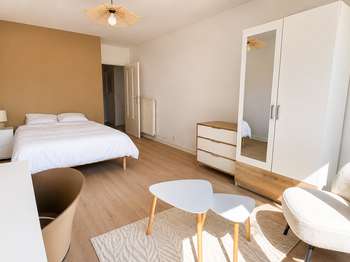 Location Appartement 4 piècesNantes