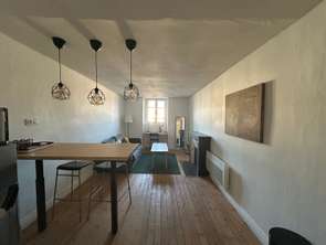 Location Appartement 2 piècesNantes Centre Ville