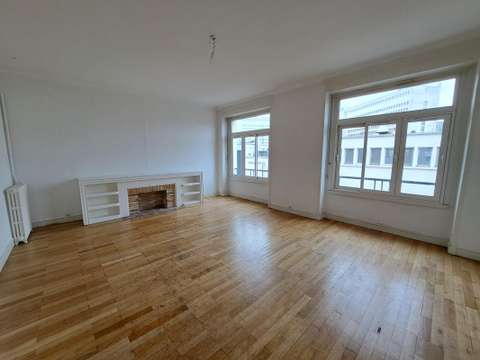 Location appartement 5 pièces Nantes Centre Ville 44