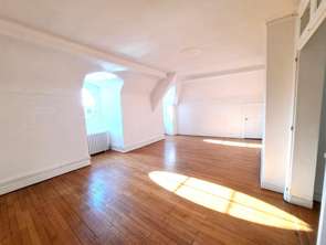 Location Appartement 4 piècesNantes Centre Ville