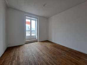 Location Appartement 2 piècesNantes Centre Ville