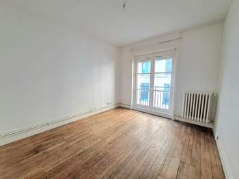 Location Appartement 2 piècesNantes Centre Ville
