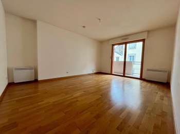 Location Appartement 3 piècesNantes Centre Ville