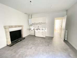 Location Appartement 2 piècesNantes Centre Ville