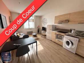 Location Appartement 2 piècesNantes Centre Ville