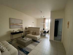 Location Appartement 2 piècesNantes Centre Ville