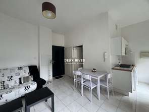 Location Appartement T1Nantes Centre Ville