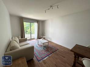 Location Appartement 2 piècesNantes Centre Ville