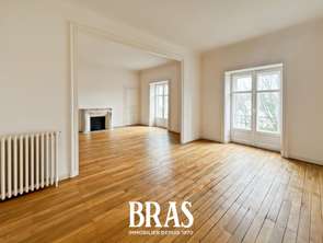Location Appartement 4 piècesNantes Centre Ville