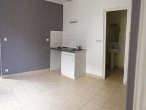 Location Appartement 2 piècesNantes Centre Ville