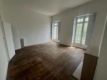 Location Appartement 5 piècesNantes Centre Ville
