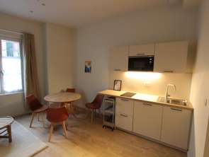 Location Appartement 2 piècesNantes Centre Ville