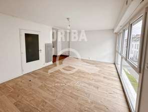 Location Appartement T1Nantes Centre Ville