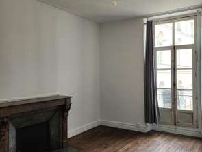 Location Appartement T1Nantes Centre Ville
