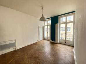 Location Appartement 4 piècesNantes Centre Ville